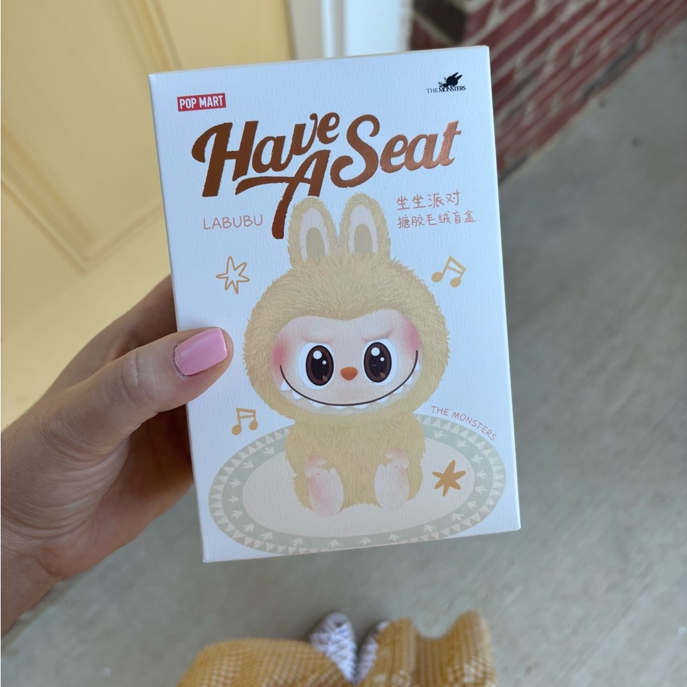 THE MONSTERS - Have a Seat Vinyl Plush Blind Box {Sisi}